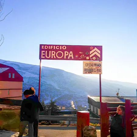 En Edificio Europa Solo Familia *